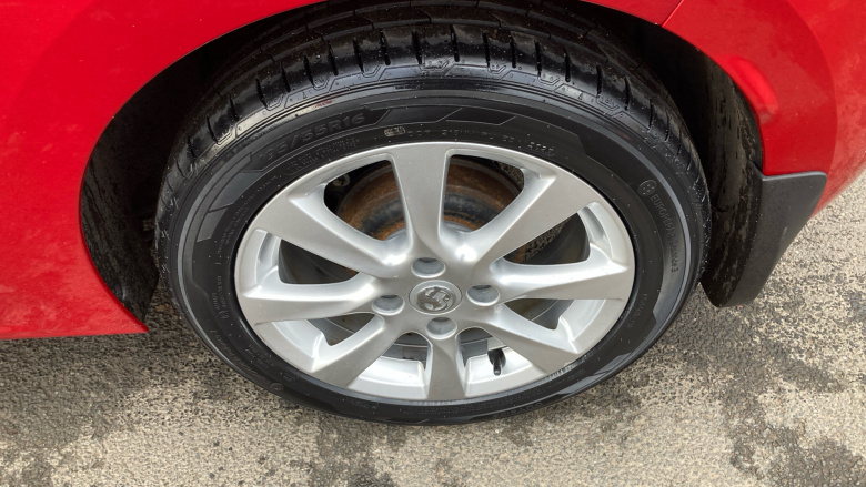 Vauxhall Corsa 1.2 Design 5dr Petrol Hatchback